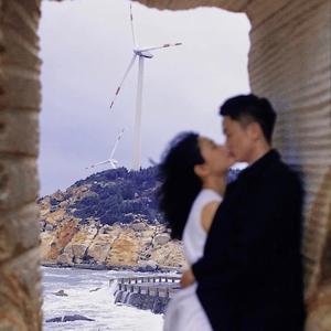 亚洲女孩淫荡毛片
